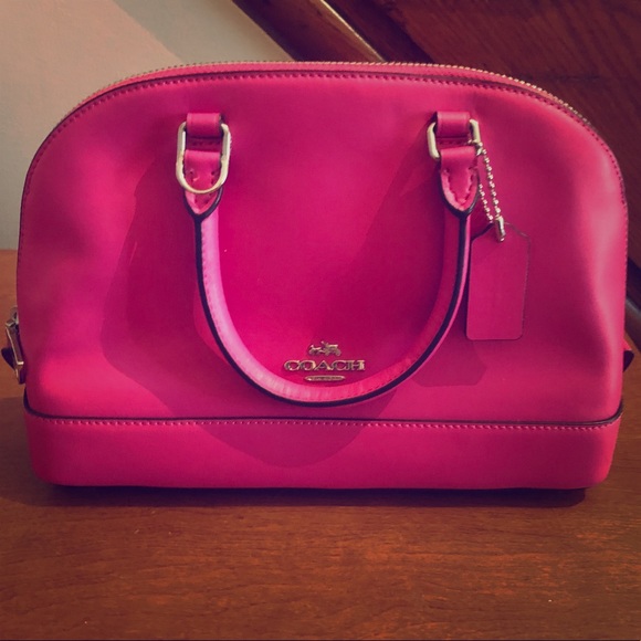 Coach Handbags - Brand new never used Coach purse!